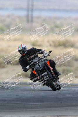 media/May-05-2025-Moto Forza (Mon) [[3c1838c5e5]]/2-B Group/Session 3 (Turn 16)/